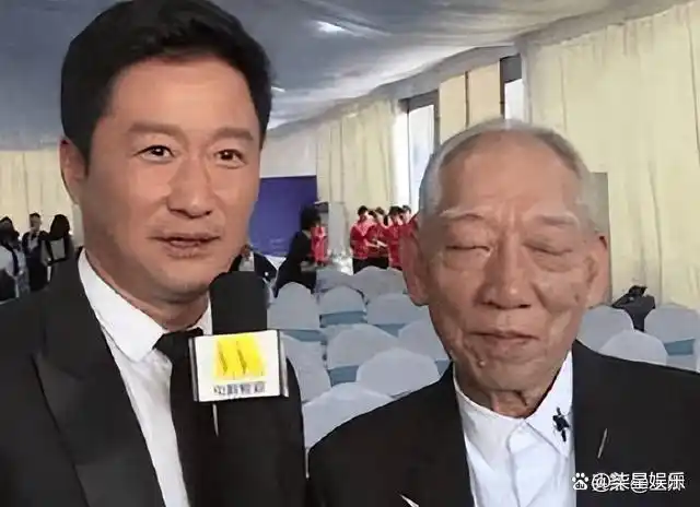 吴京的文化水平_吴京的作品中的历史与文化探讨_探讨吴京历史作品文化中的人物