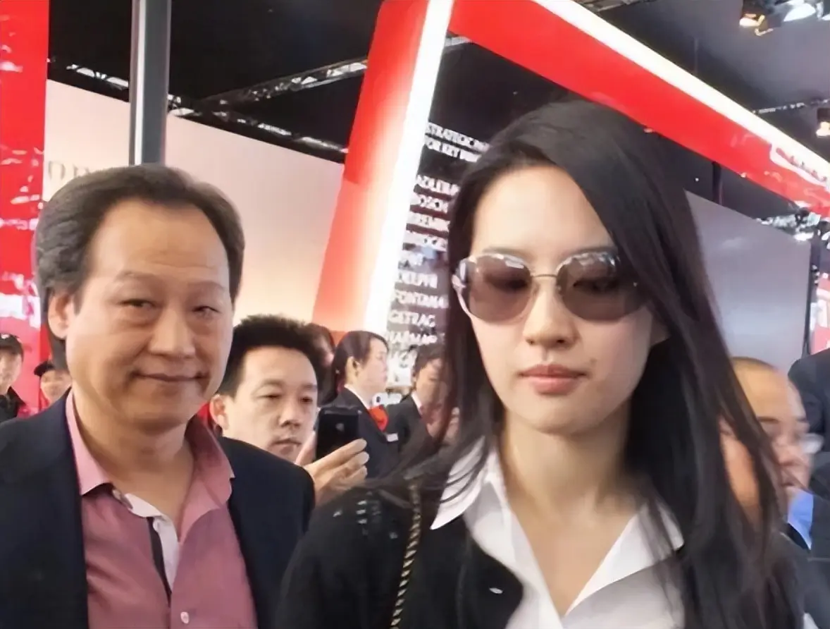 刘亦菲的成功秘诀_刘亦菲宋承宪订婚成功_刘亦菲的秘密
