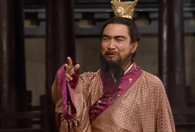 刘备与张飞、关羽的深厚友谊_关羽深厚张飞刘备友谊的故事_关羽张飞刘备友谊故事