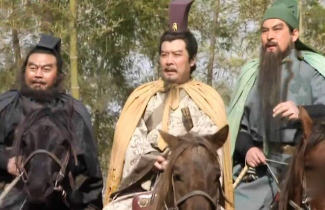 关羽张飞刘备友谊故事_关羽深厚张飞刘备友谊的故事_刘备与张飞、关羽的深厚友谊