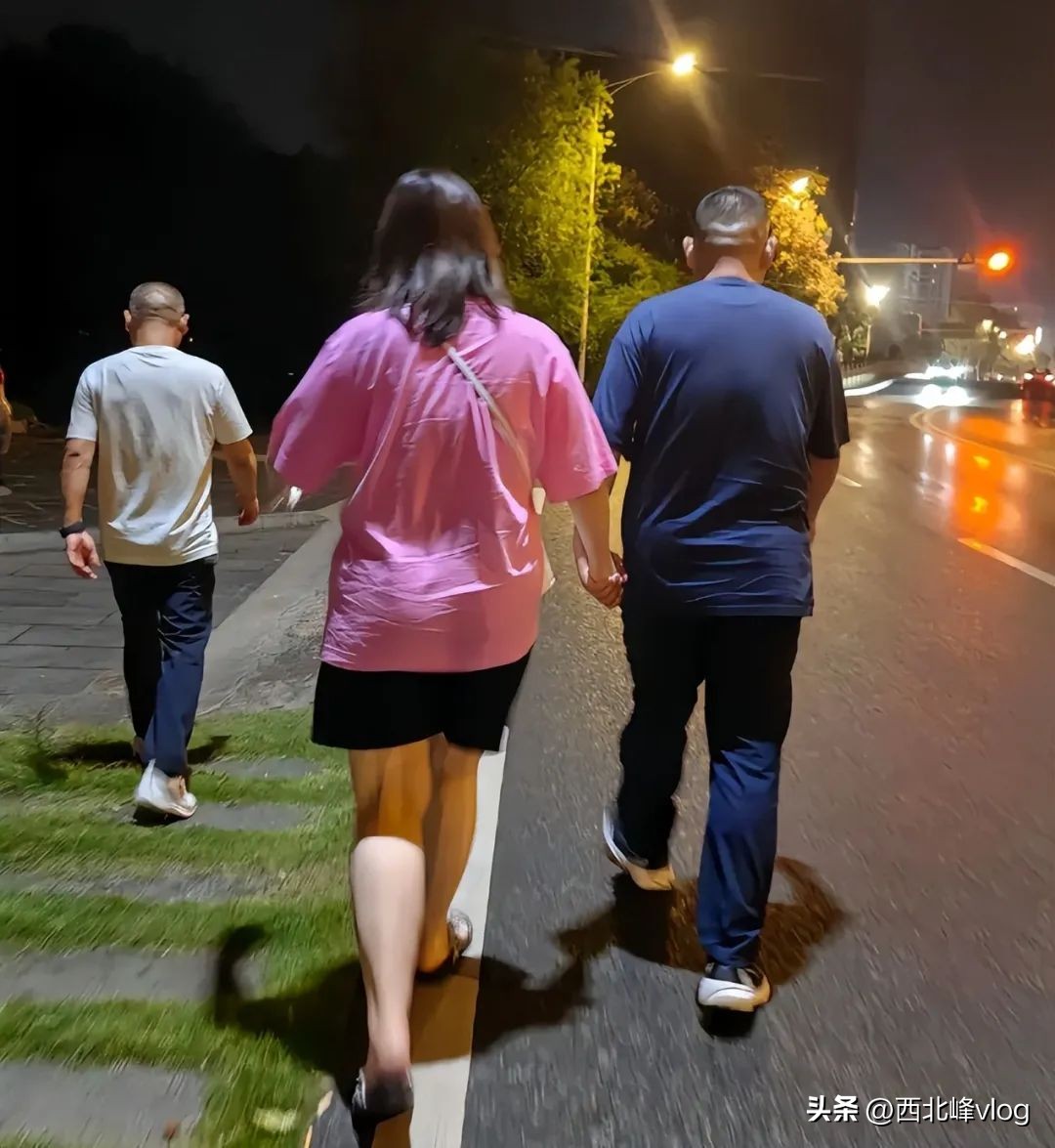 胖东来的服务哲学：满足每位顾客的期望_顾客期望得到的服务_希望顾客满意的话语