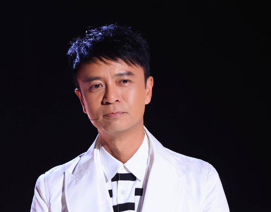 李克勤_李克勤老婆_李克勤与周慧敏关系