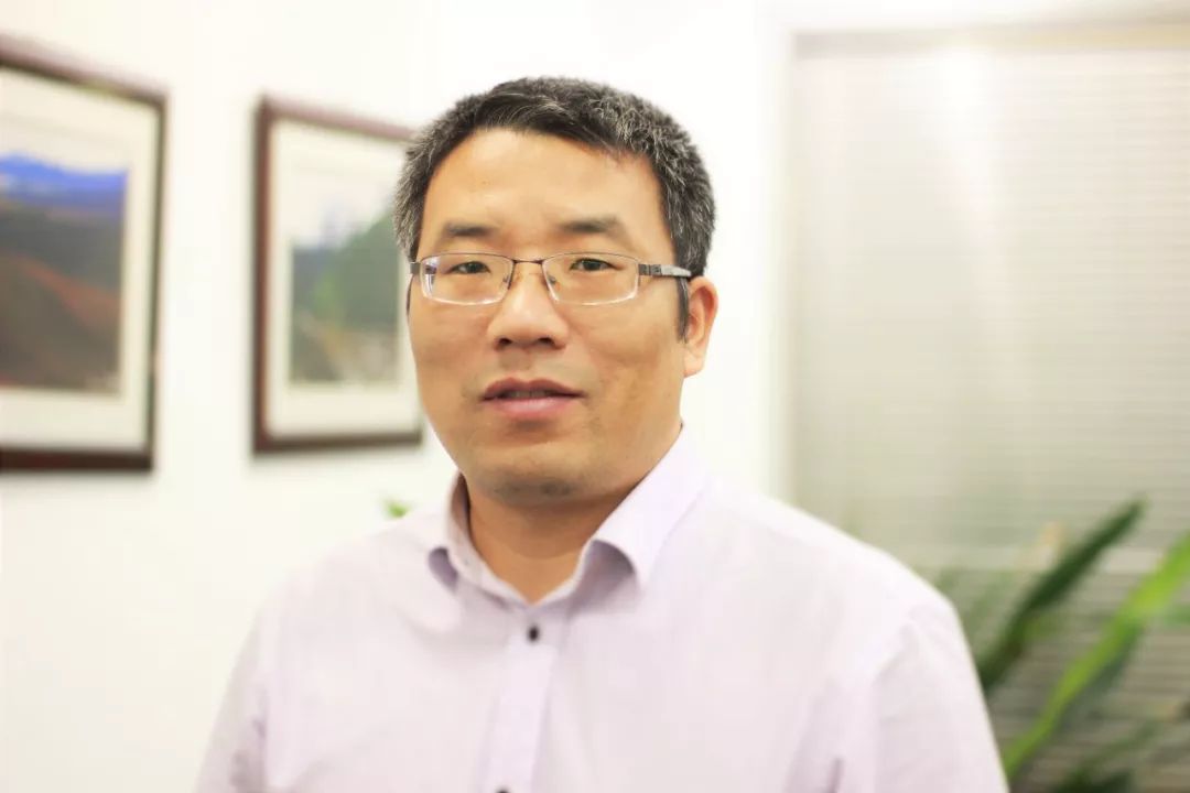 何享健的跨界合作与多元化发展_多元化跨国集团_跨国多元化经营战略